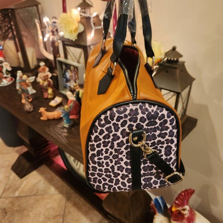 Handbag Jewelry & Accessories