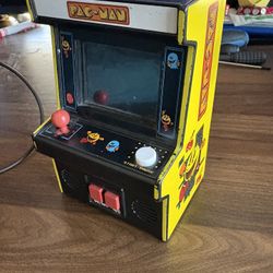 Handheld Pac-Man