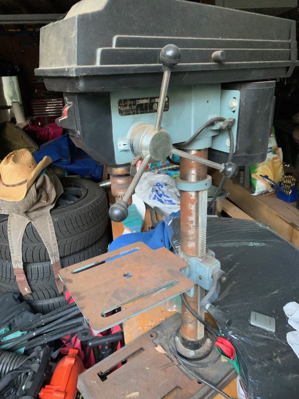 Delta 12 Inch Bench Drill Press 11990 for Sale in Prospect Heights, IL