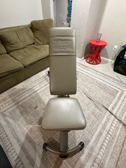 Women specific weight bench