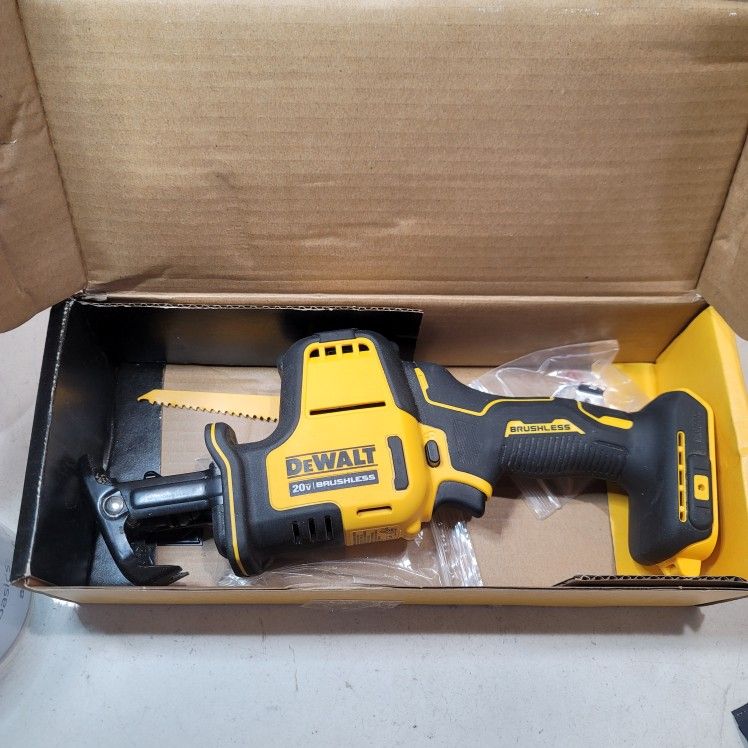 DEWALT ATOMIC 20V MAX Cordless Brushless Compact Reciprocating Saw (Tool Only)