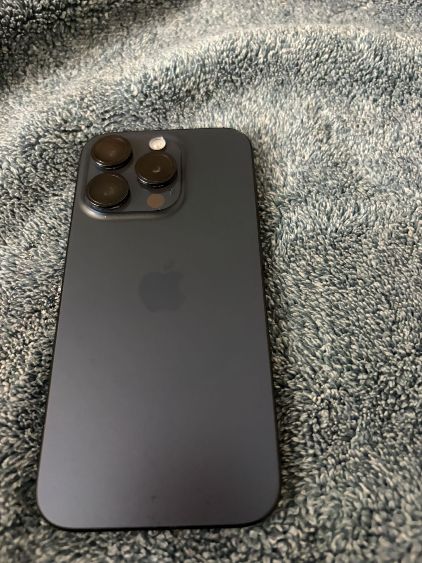 Iphone 15 pro 128gb