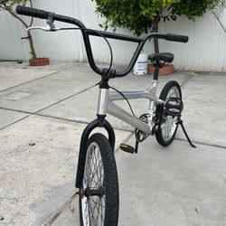 Bmx Bike 300$