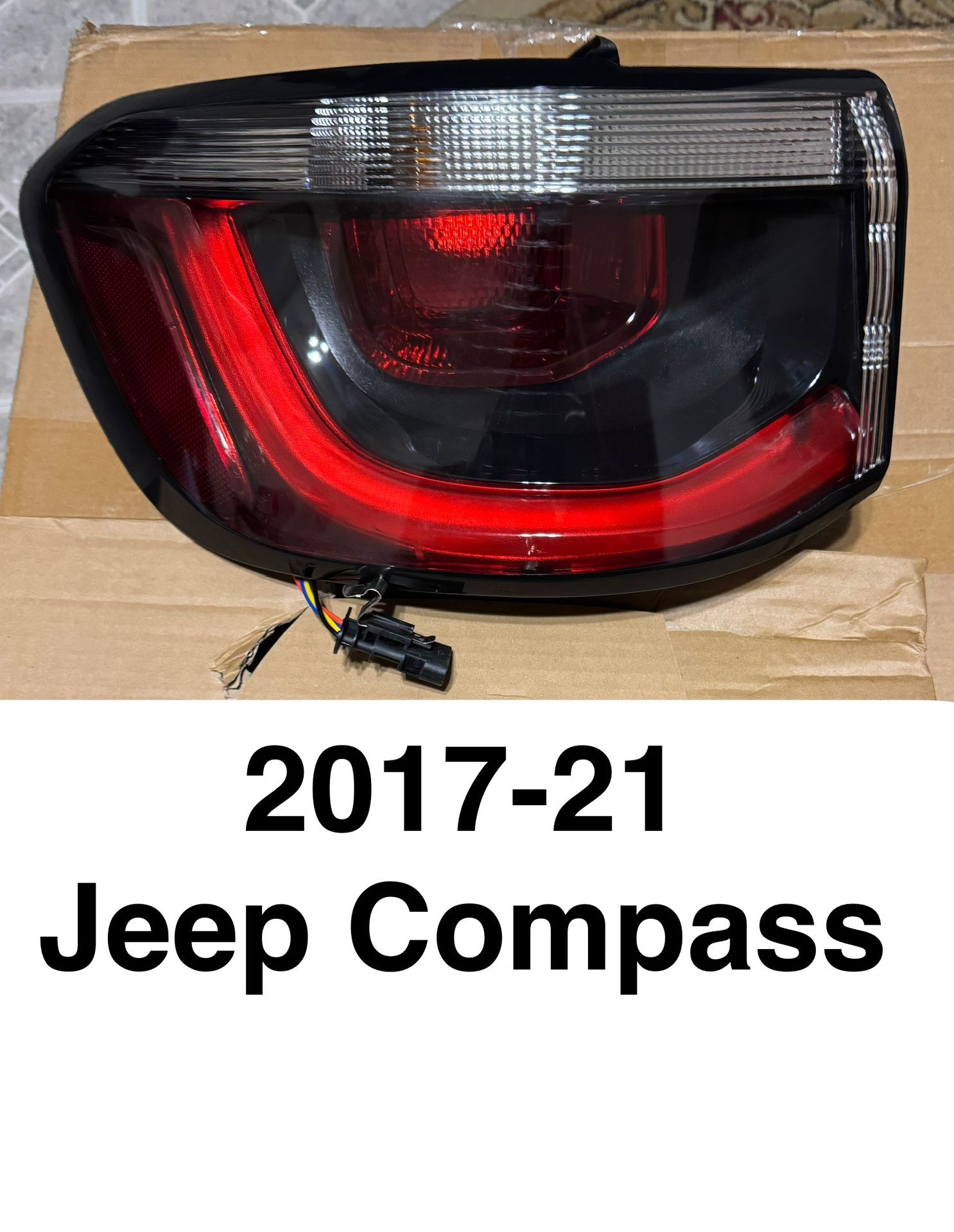 2017-21 Jeep Compass Tail Light ( Read Description)