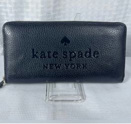 Kate Spade New York Black Leather Zip Wallet