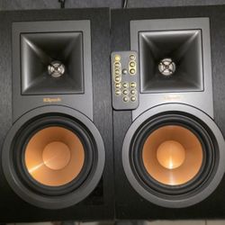 Klipsch R-15PM Speakers