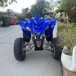 I sell yamaha raptor 350cc with Title year 2005