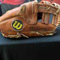 Wilson Baseball Glove Size 11