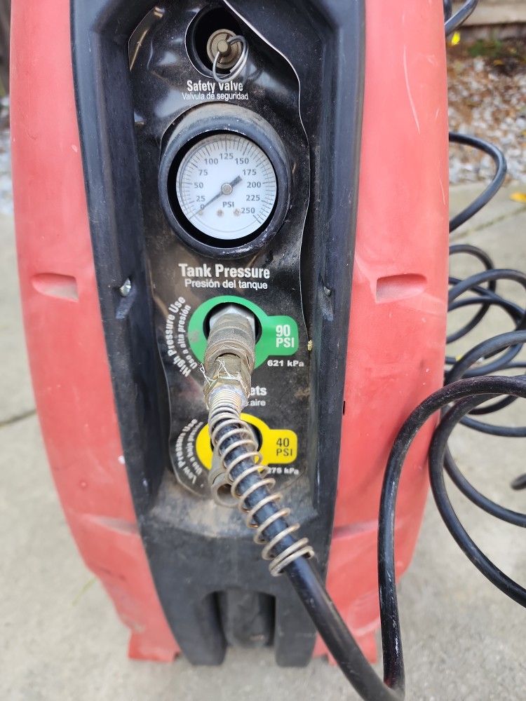 Compressor