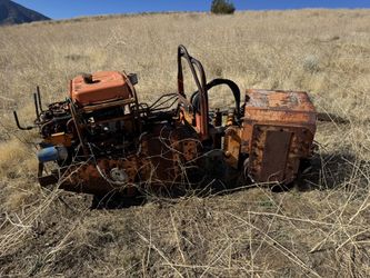 Machinery/ Tractor