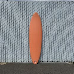 Twin + Trailer Surfboard