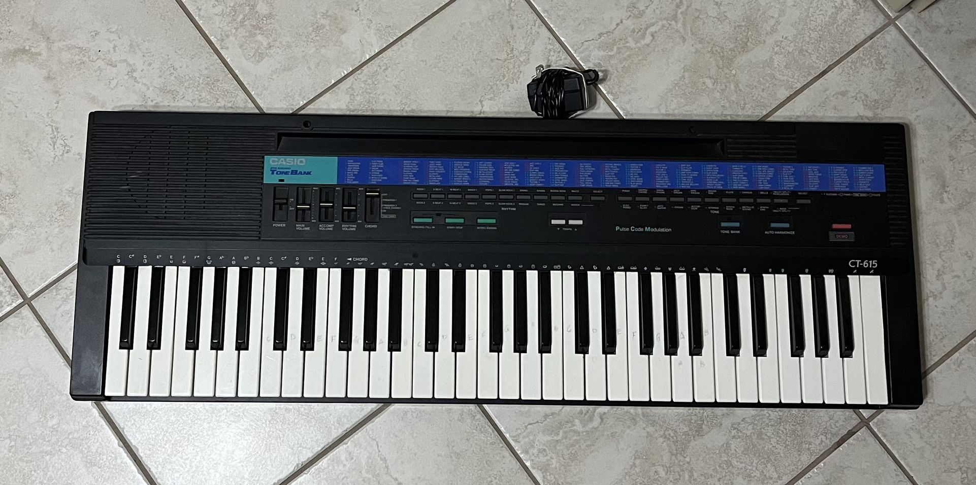 Casio Keyboard  CT-616