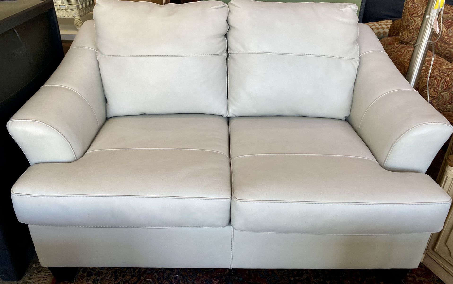 Ashley Furniture Genoa Leather Love coco white