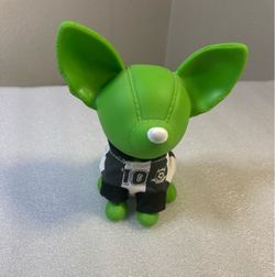 Chihuahua Bank Soccer 2007 Whaa Whaa Rave Green 5 3/4"h Coin Bank Figure