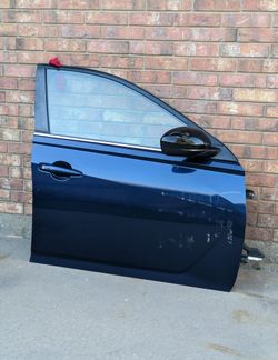 2019-2024 Nissan Altima Front Right Door