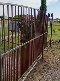 Gate