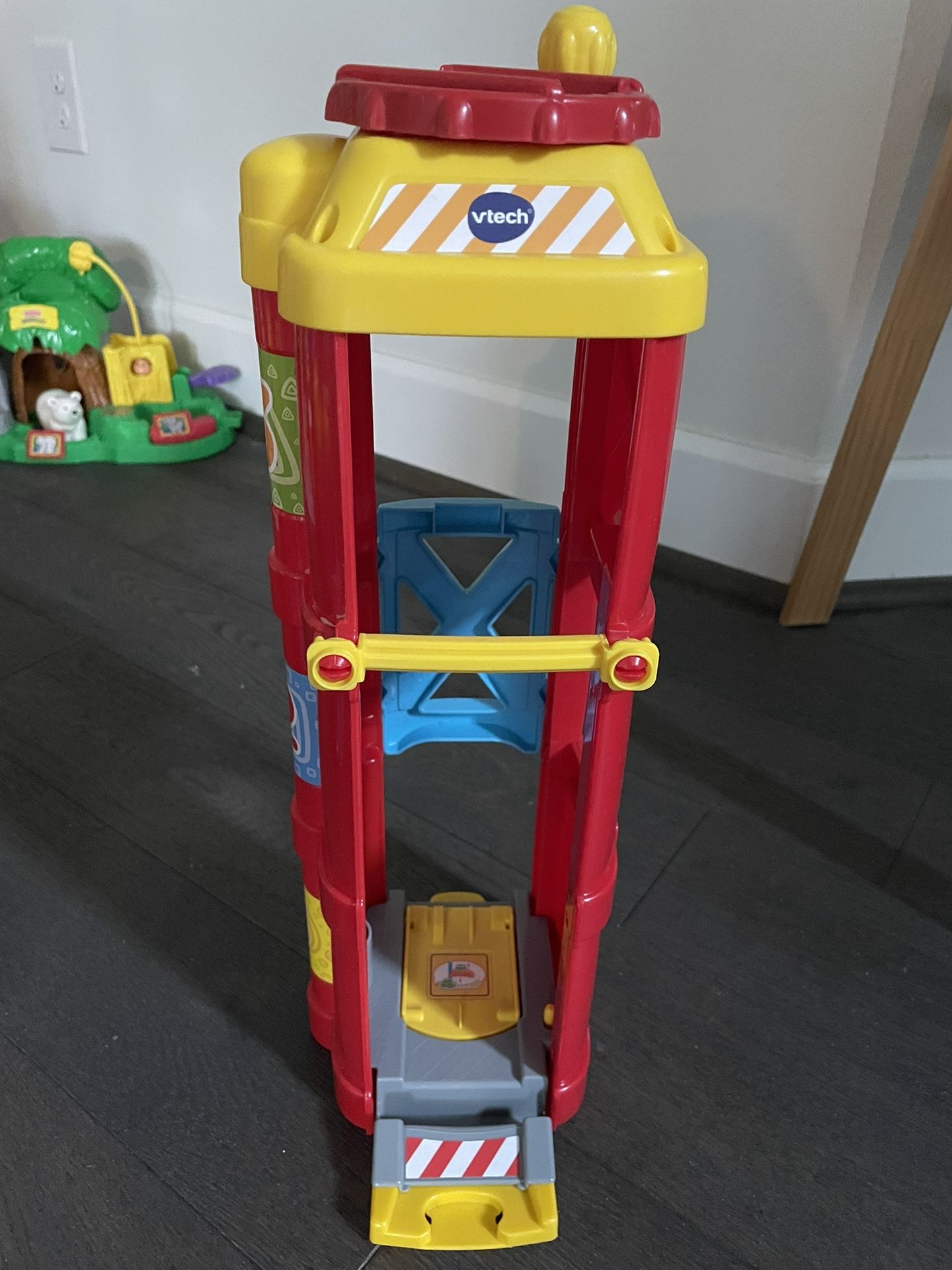 VTech Toot-Toot Drivers Garage Tower