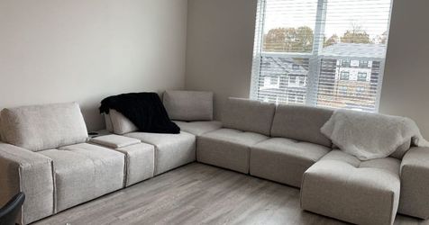 Laney Sectional - ROOMS TO GO