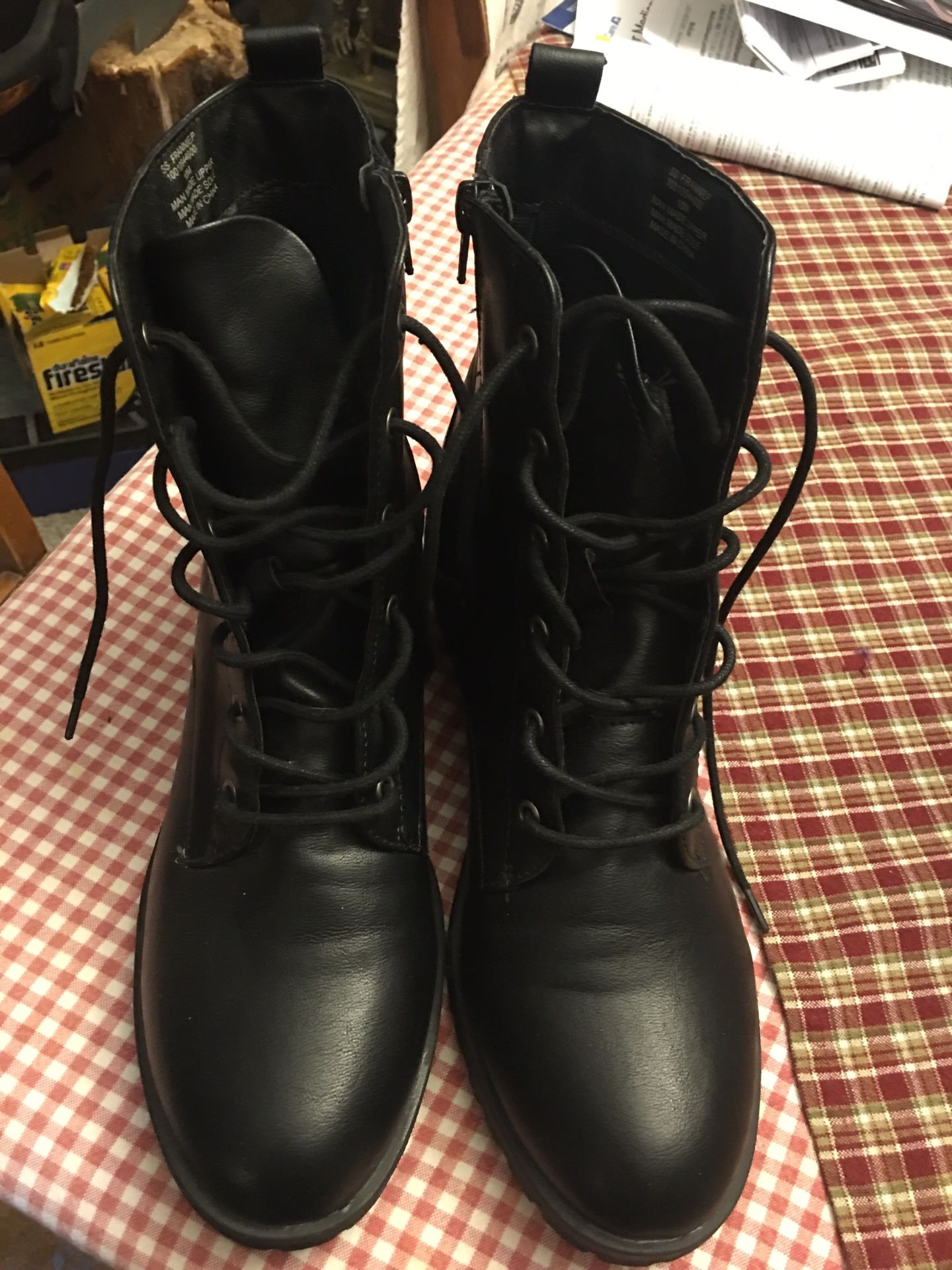 Black Ankle Boot -ladies 10