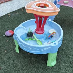 Toddler water toy