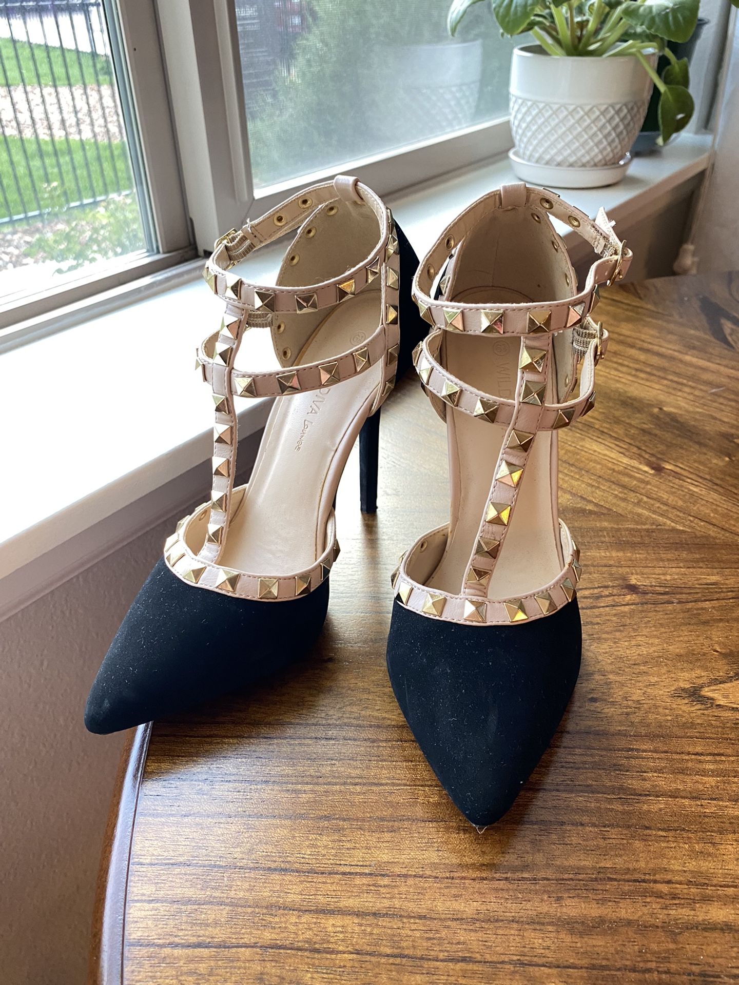 T-strap Studded Heels in Black Suede