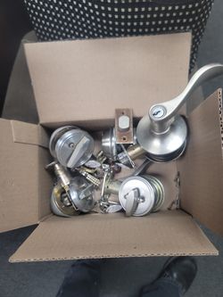 door handles and dead bolts with keys