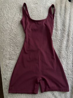 V back Romper in XS