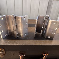 McKinley Heavy Duty Door Hinges