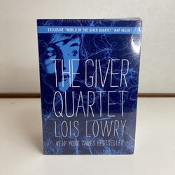 The Giver Quartet Box Set Lois Lowry Includes Map
