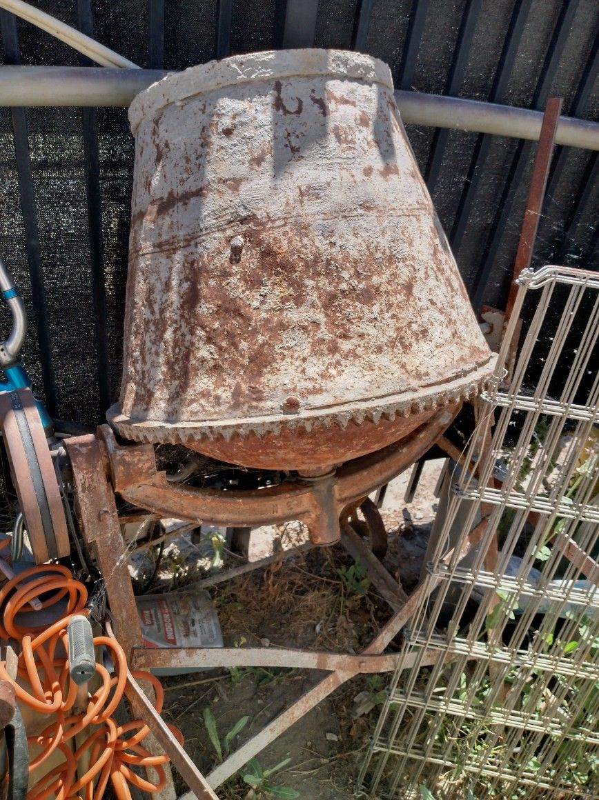Cement Mixer