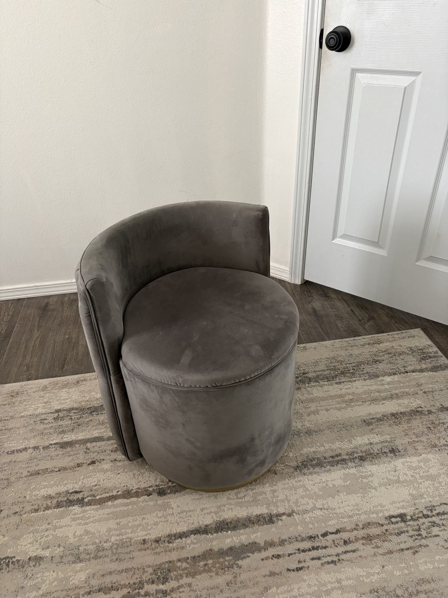 Grey Swivel Chair w/ Hidden Storage