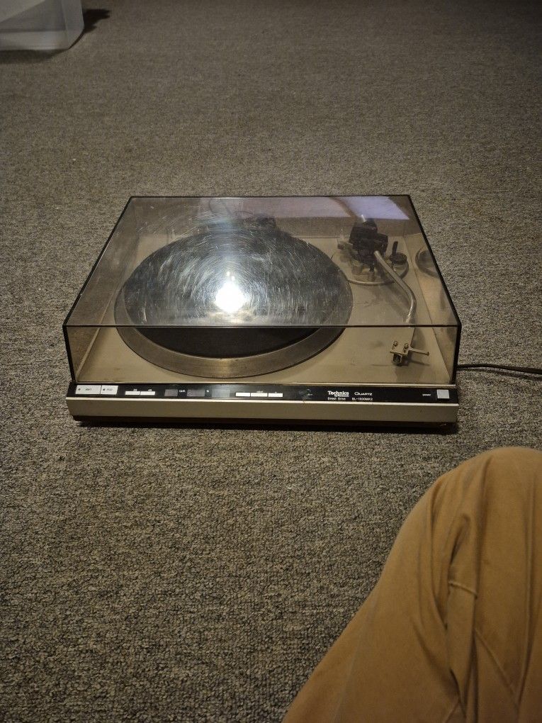 Turntable Technics By PANASonic