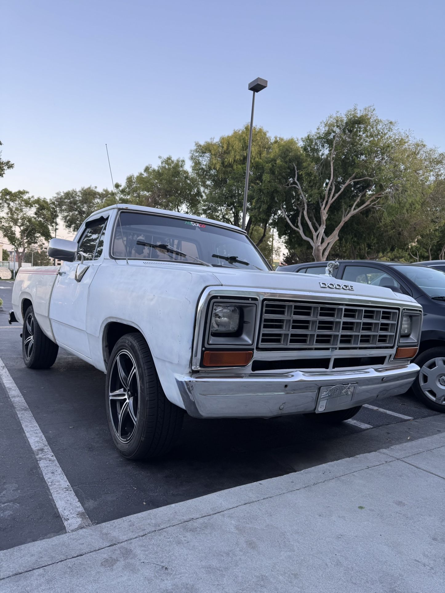 1982 Dodge D-Series