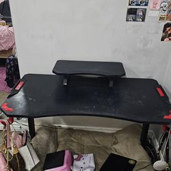 Used Gaming desk