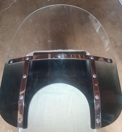 Memphis Shades - MEM3711 - Memphis Fats Windshield (9in. Cutout), 19in. - Gradient Black Windshield motorcycle