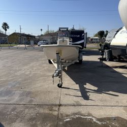 Carolina Skiff 18 Ft