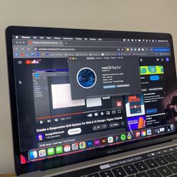 Macbook Pro 2020, 8gb, M1 Chip, 13 In.