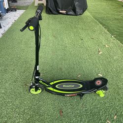 Razor Power Core E90 Scooter
