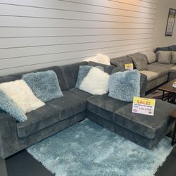 COMFY NEW CALI VELVET SECTIONAL SOFA ON SALE ONLY $1099. IN STOCK SAME DAY DELIVERY 🚚 FINANCING AVAILABLE 
