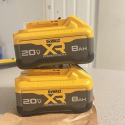 Dewalt New 20v 8ah Powerpack Batteries $140each