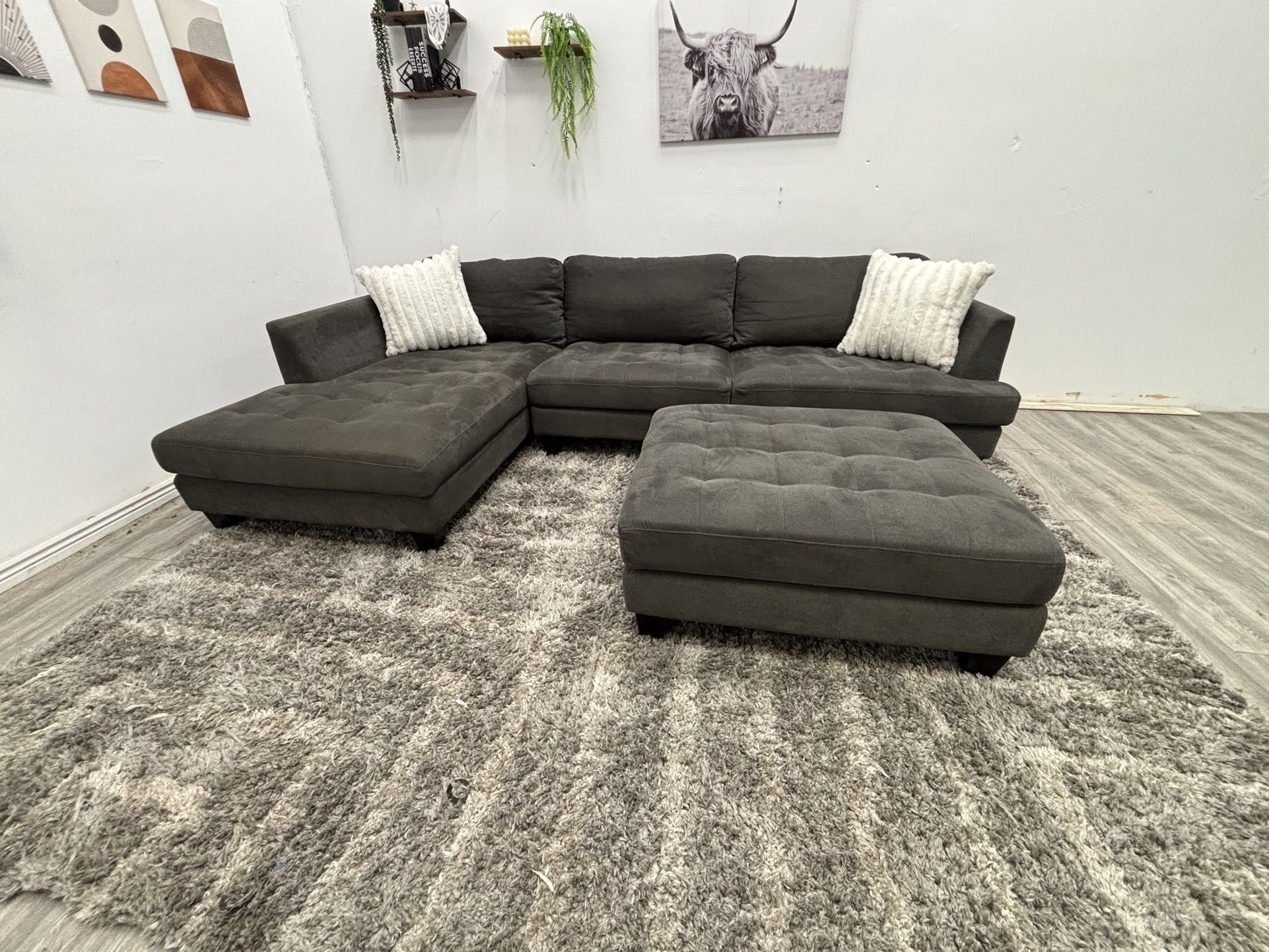 Gray Sectional Couch - Free Delivery 