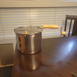 NEW Popcorn Stove Popper 