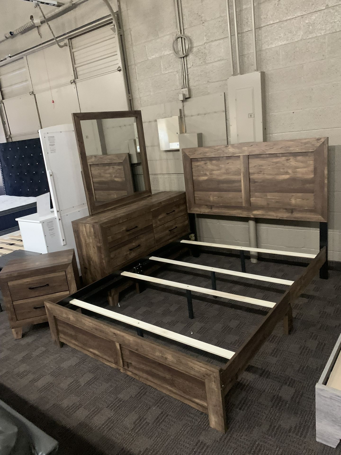 Brown Queen Bedroom Set