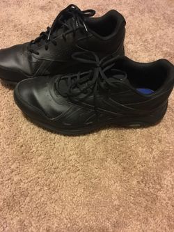 Men's walking Reebok shoes