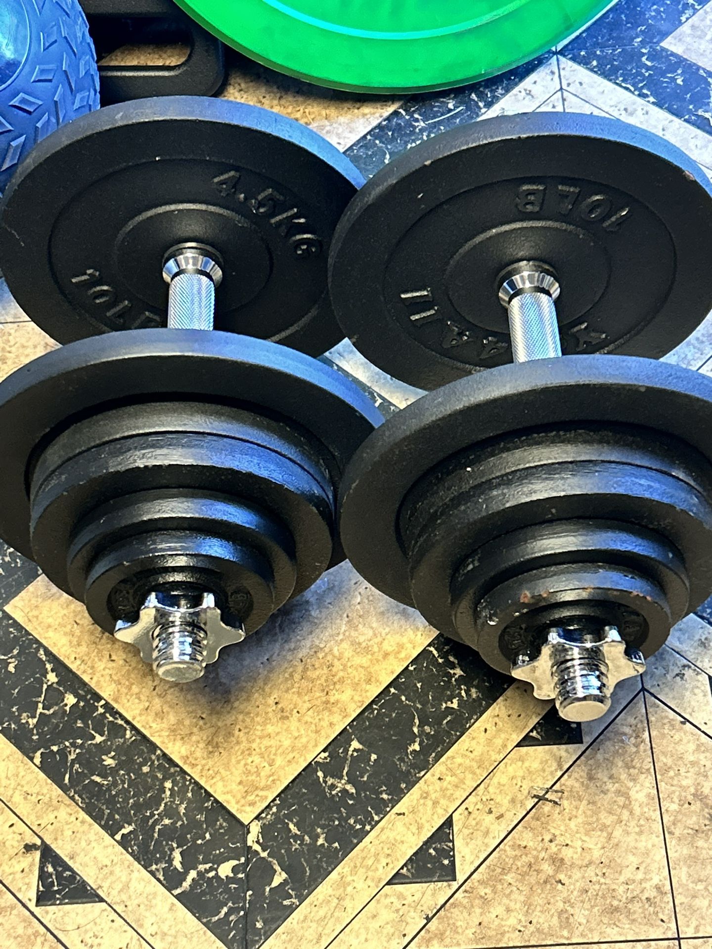 105 Lbs. Adjustable Dumbbells