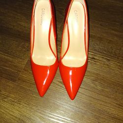 Pretty Red Heels 👠 