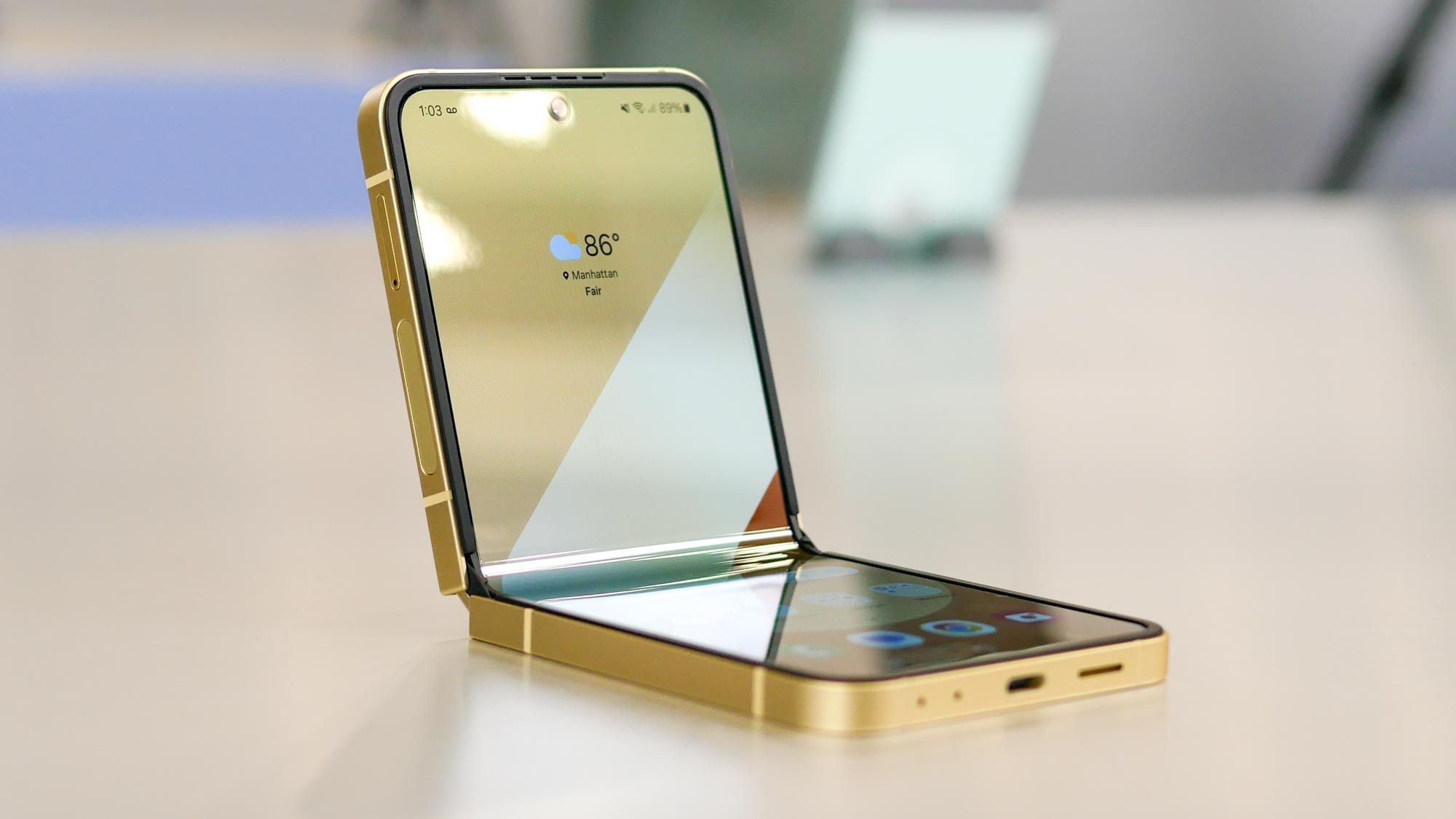 ๐ฑ Great Deals on the Newest Samsung Galaxy Z Flip 6 5G! ๐ฑ