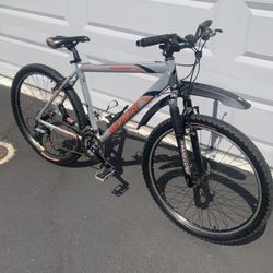 Rockhopper Specialized Bike
