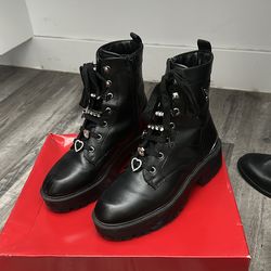 Women's boots