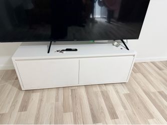 IKEA BESTÅ White TV Stand